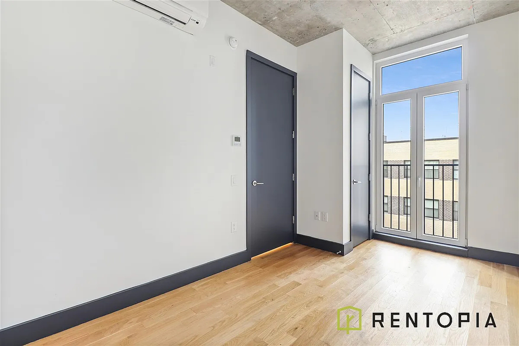 889 Bushwick Avenue - Photo 4