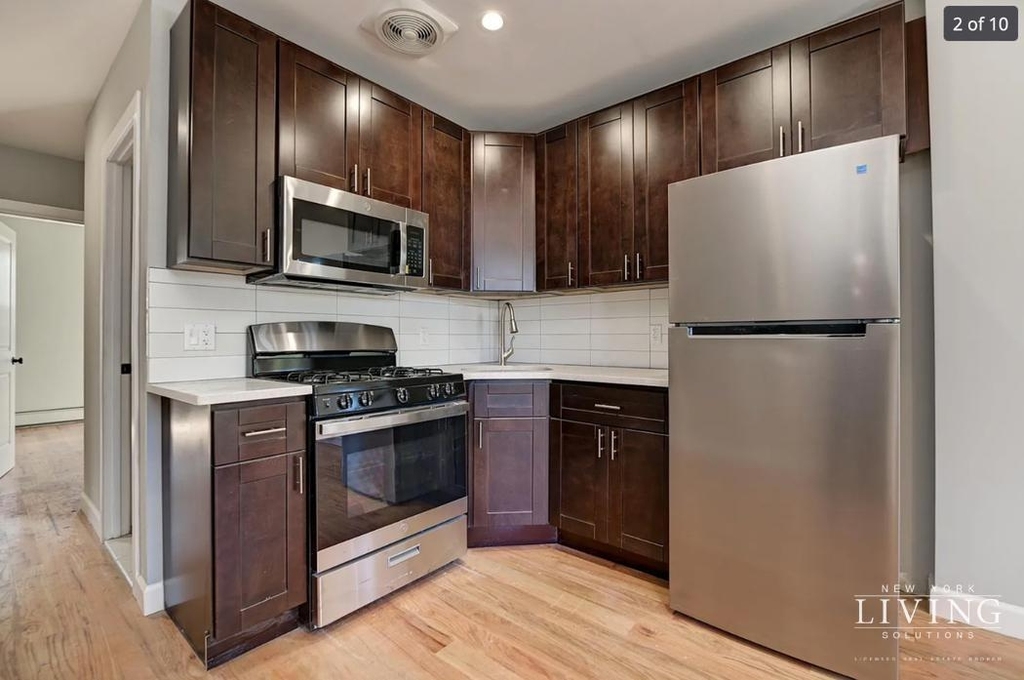 52 Yonkers Avenue - Photo 1