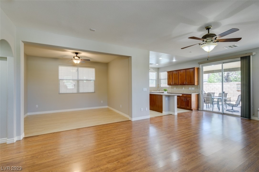 9005 Semillon Street - Photo 4