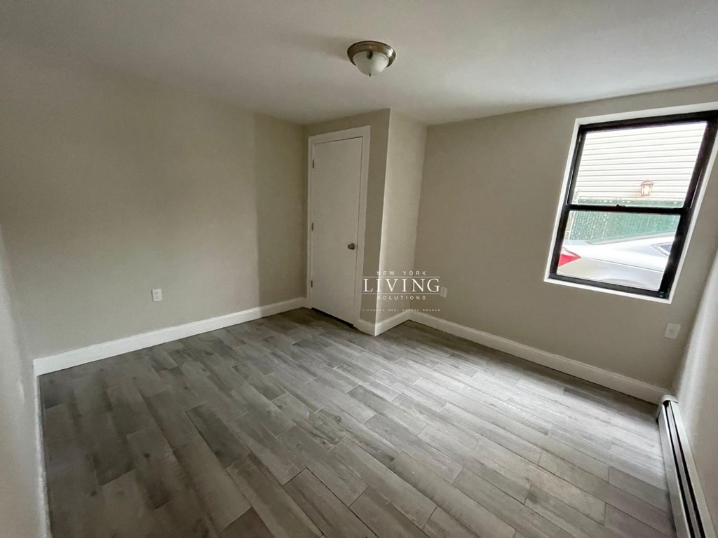 69-17 Burchell Avenue - Photo 1
