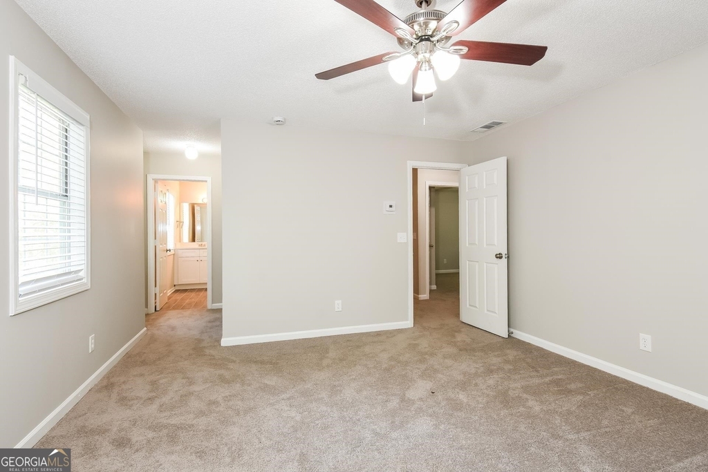 2224 Mcquiston - Photo 6