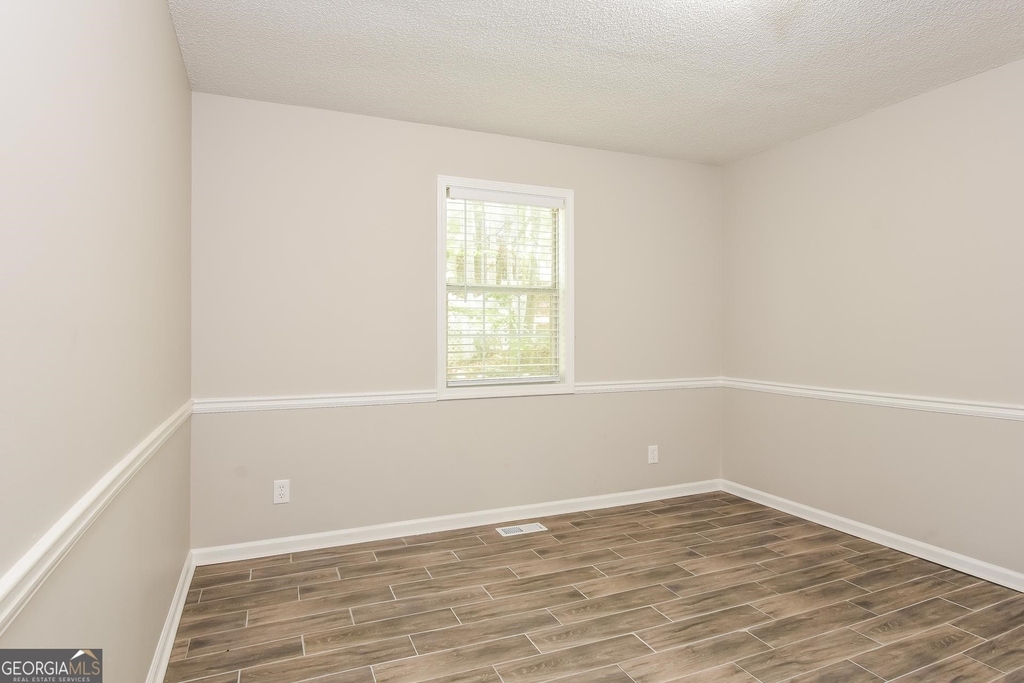 2224 Mcquiston - Photo 10