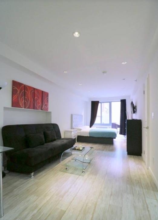 521 West 48th Street - Photo 10