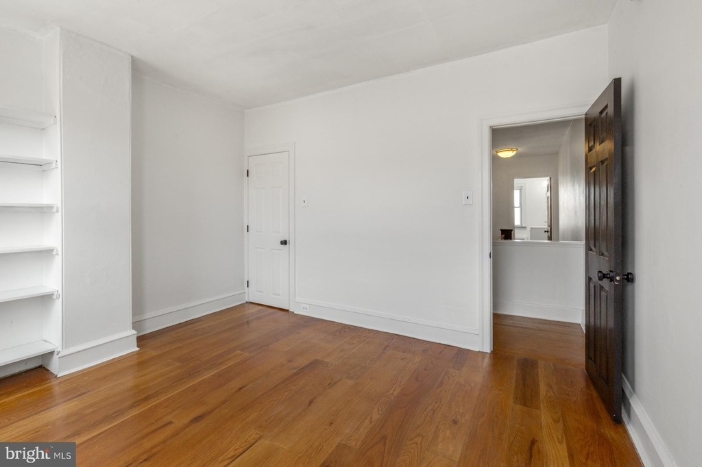 1123 E Eyre Street - Photo 24