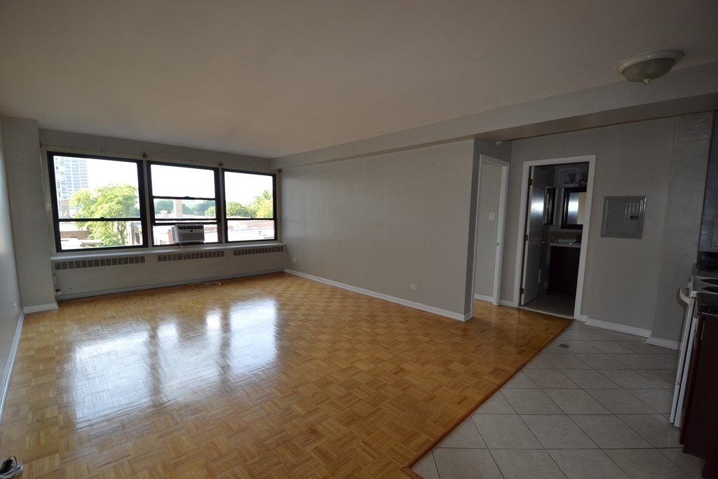 4180 N Marine Drive - Photo 3