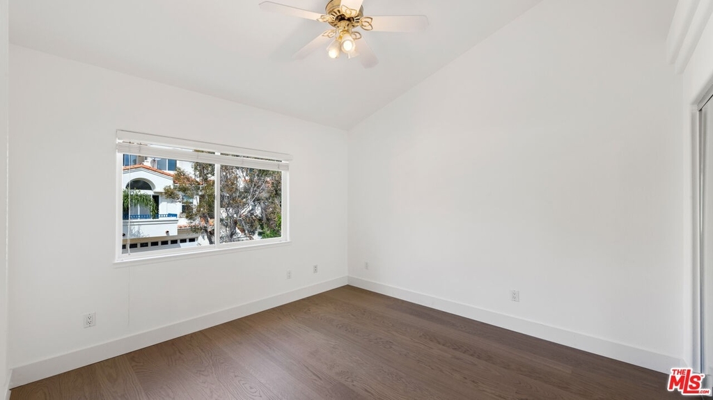 6461 Zuma View Pl - Photo 26