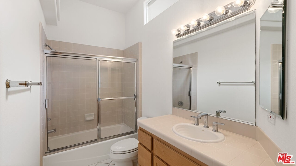 6461 Zuma View Pl - Photo 25