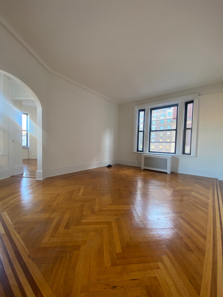 West 72nd Street off Central Park West - Photo 2