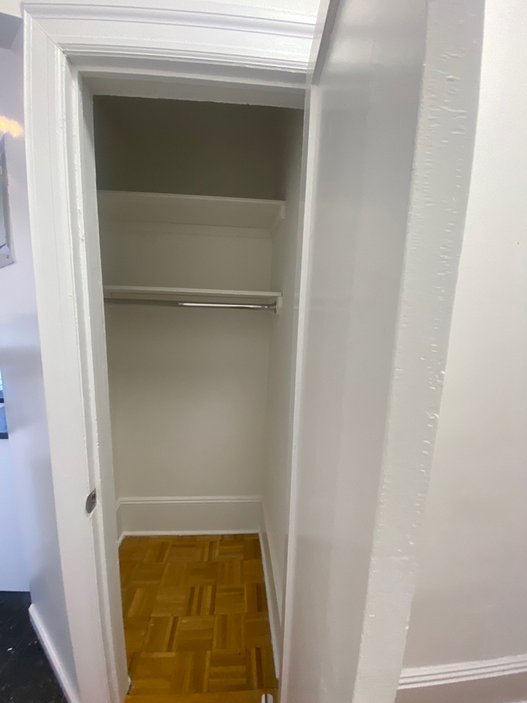 West 72nd Street off Central Park West - Photo 3