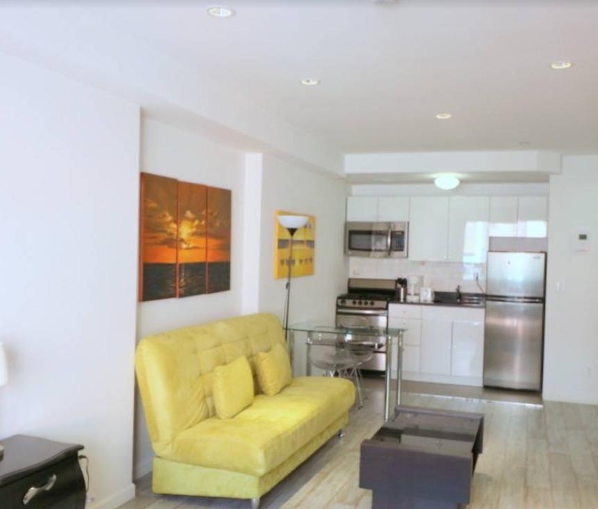 521 West 48th Street - Photo 2