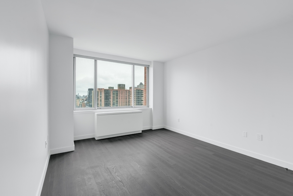 W 64th St and West End Ave - Photo 2
