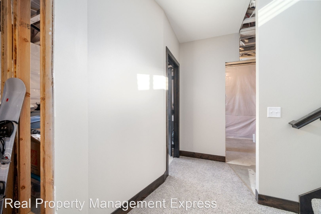 6716 E Roddel Cir - Photo 23