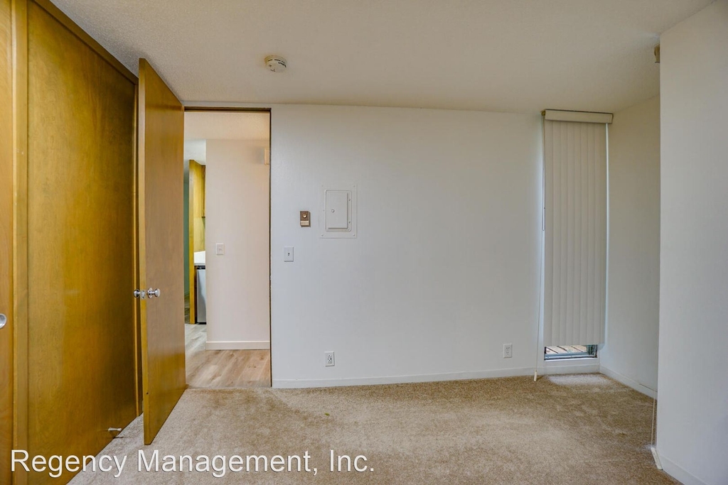 1239 Sw Woods Street - Photo 19