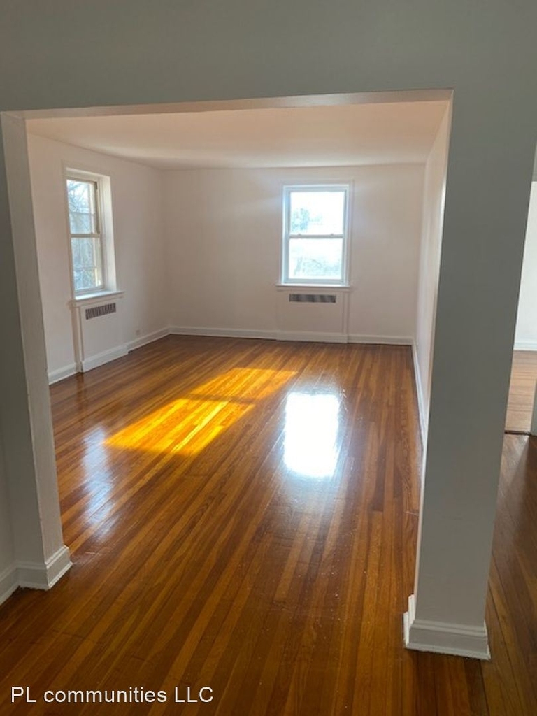 455 W State St - Photo 11
