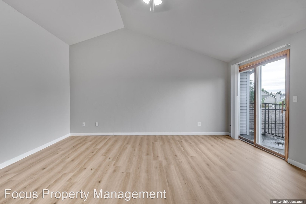 3901 East River Dr. - Photo 1