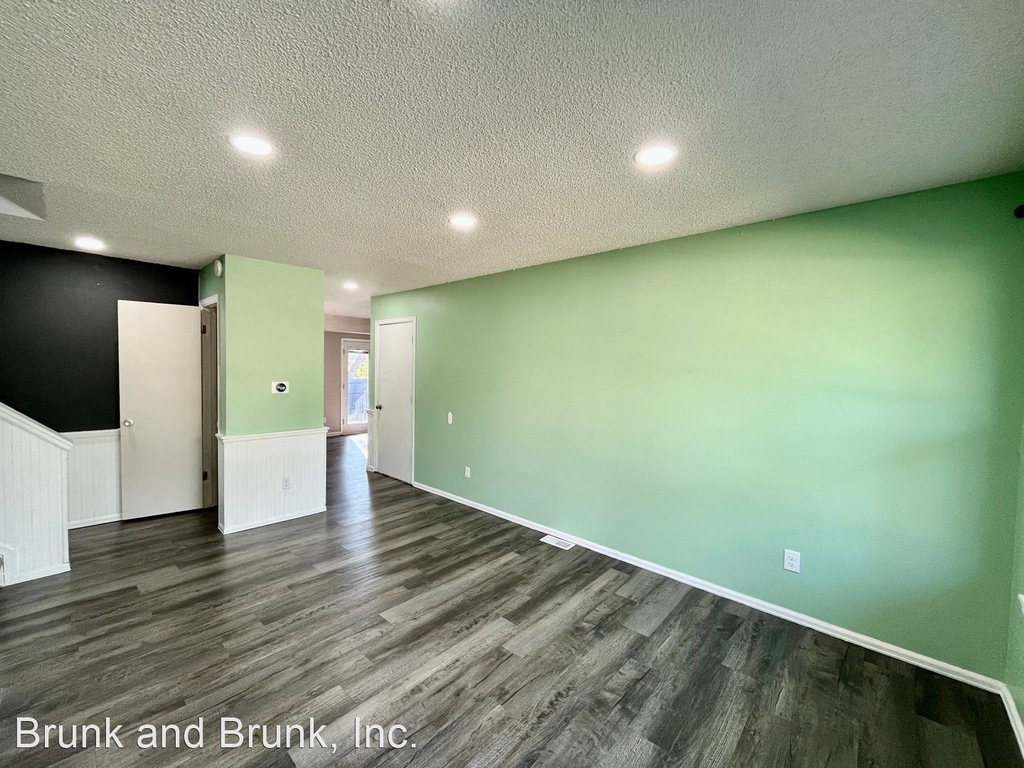 3731 Lander Lane - Photo 5