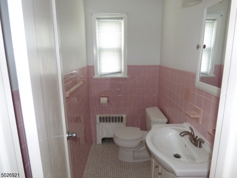 26 Edison St - Photo 8