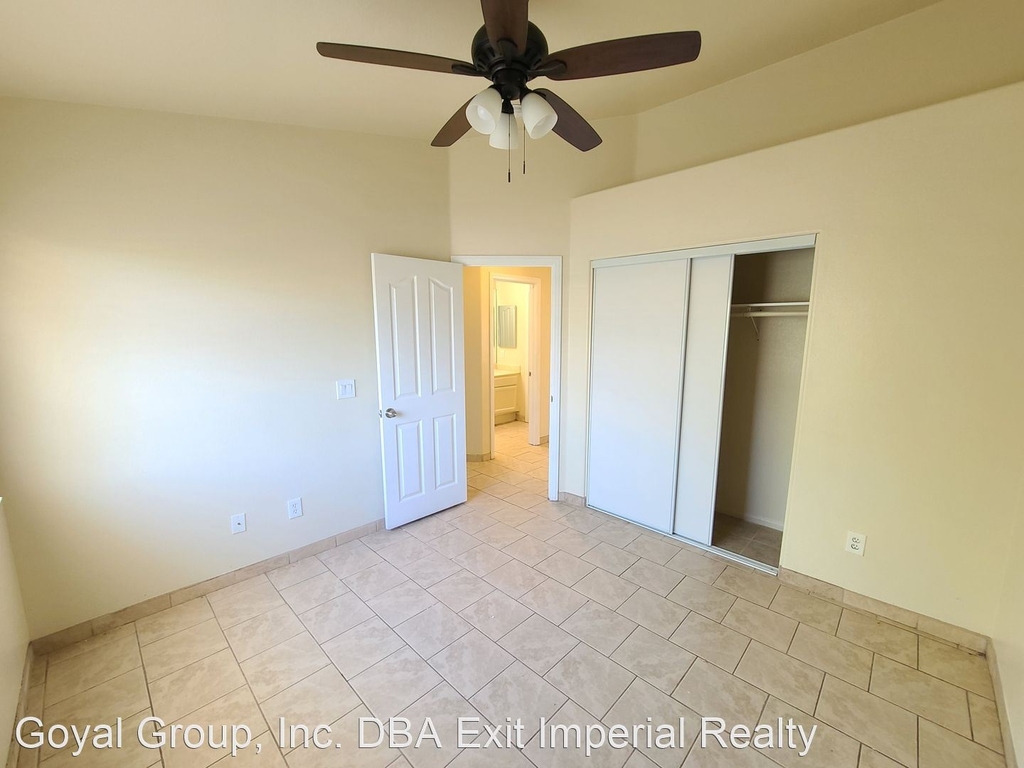 1100 Dalila Ct - Photo 13