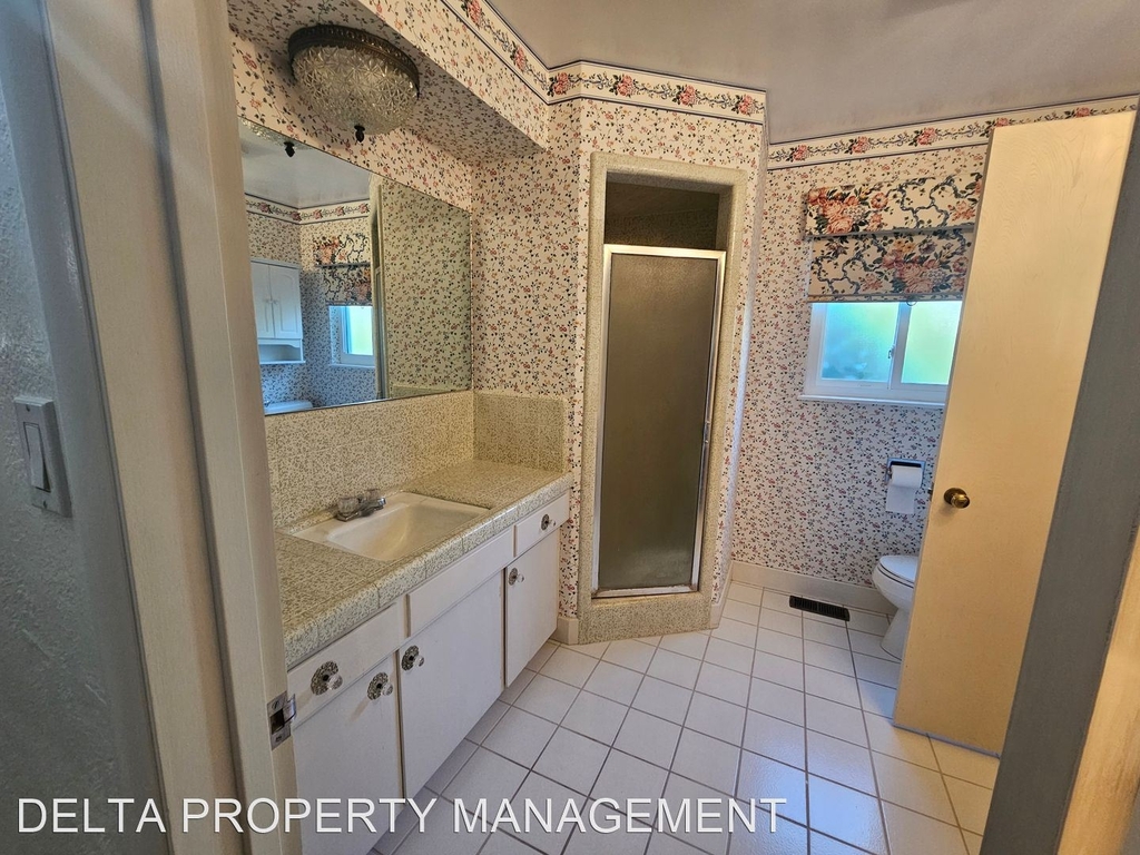 1216 W Keats Avenue - Photo 10