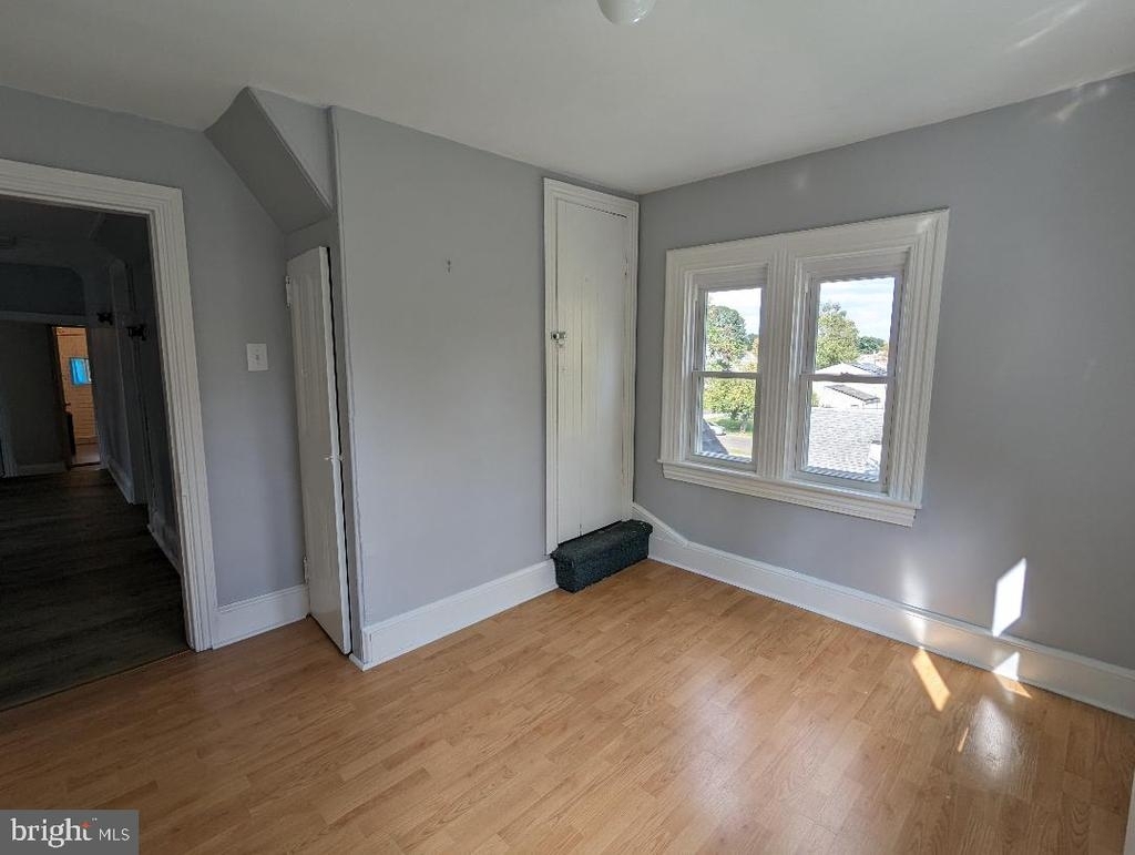 511 W Evesham Ave - Photo 6