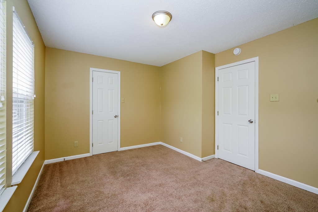 5957 Redcliff North Lane - Photo 11