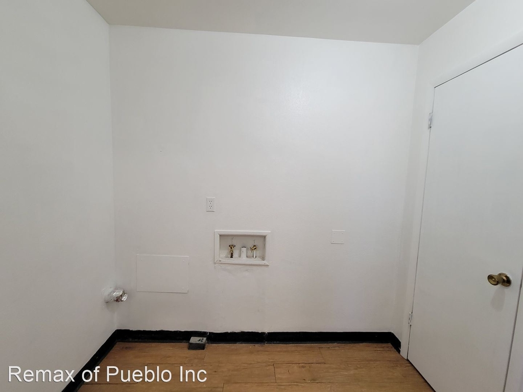 1112 W. Mesa Ave - Photo 2