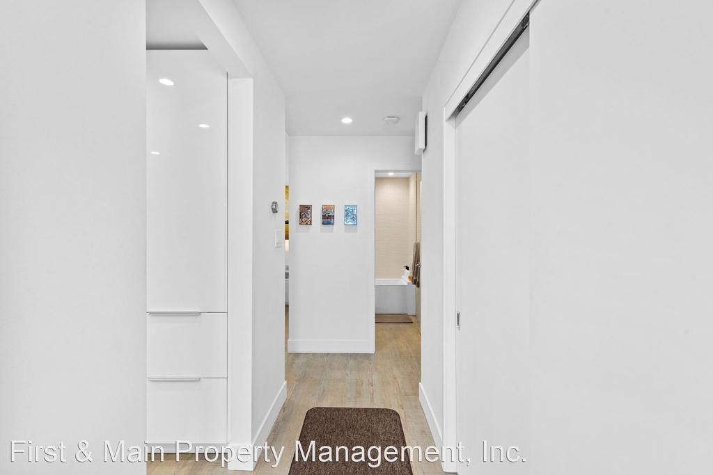 1028 East Avenue - Photo 1