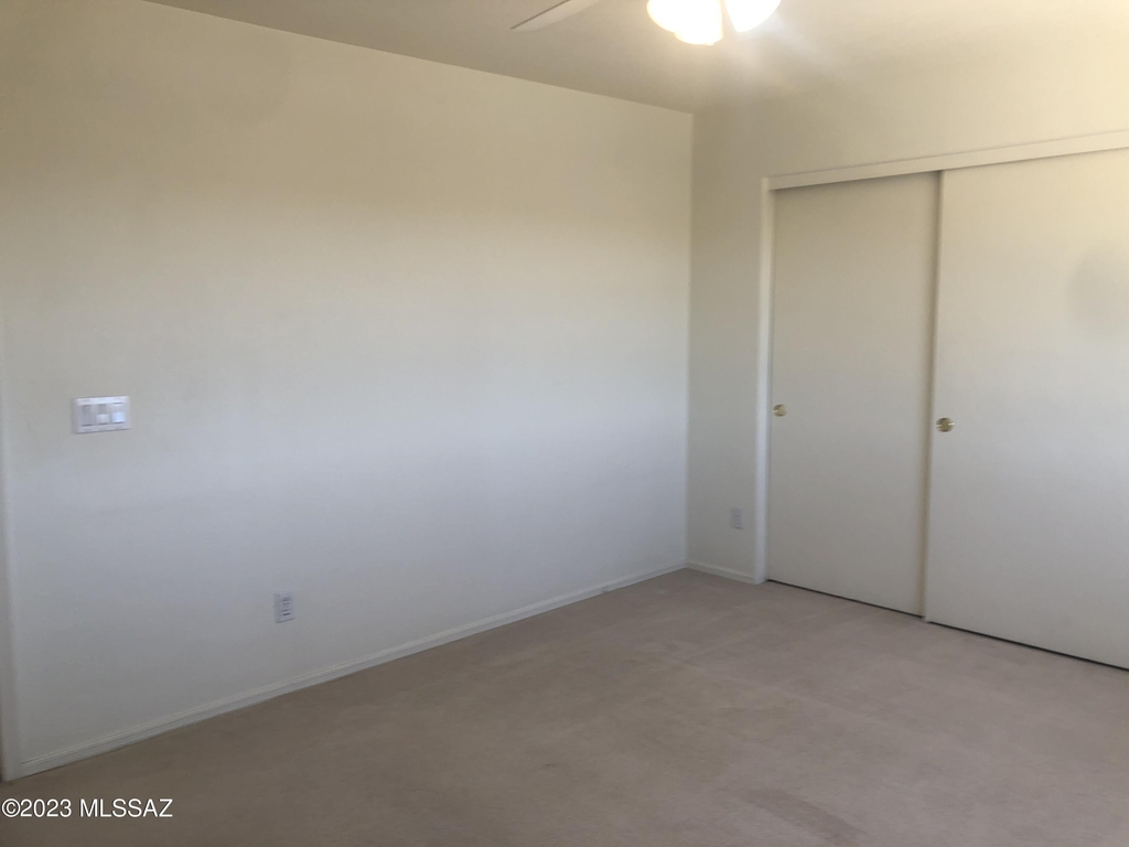 2092 W Hidden Pointe Court - Photo 25