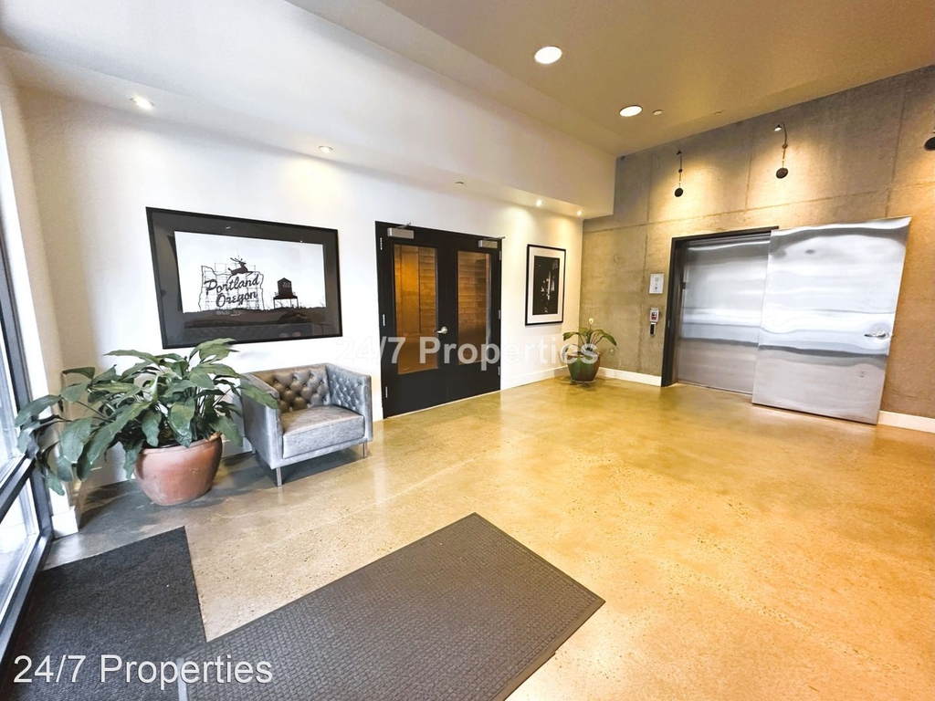 411 Nw Flanders St. #304 - Photo 8