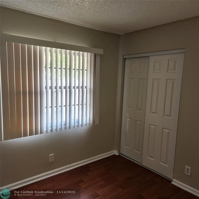 1217 Sw 75th Ave - Photo 12