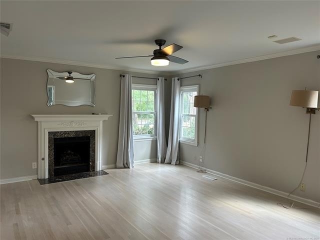 1012 E 35th Place - Photo 15