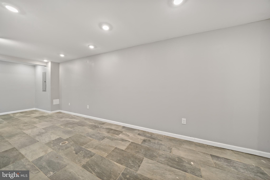 5105 Diamond Street - Photo 22