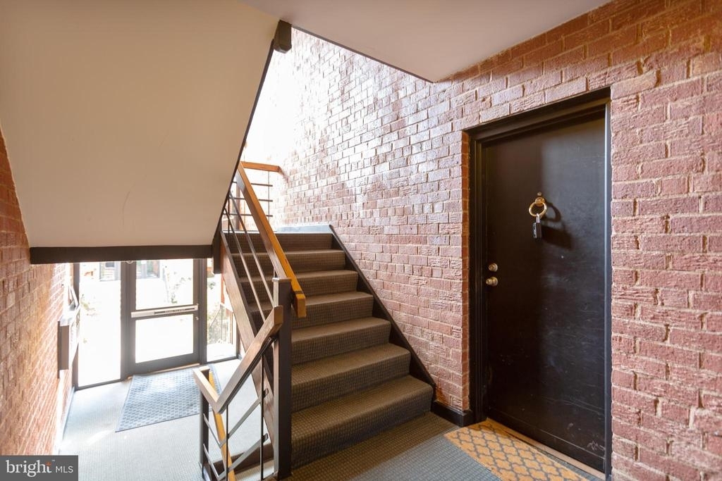 208 Skyhill Rd - Photo 29