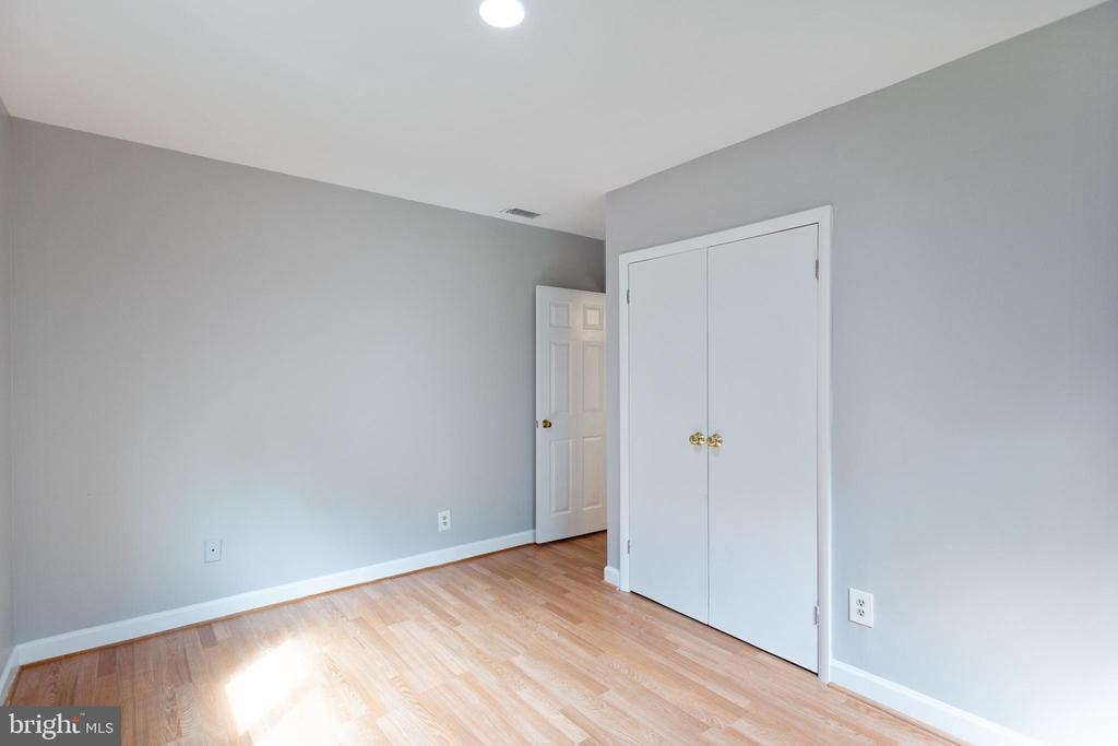 208 Skyhill Rd - Photo 17