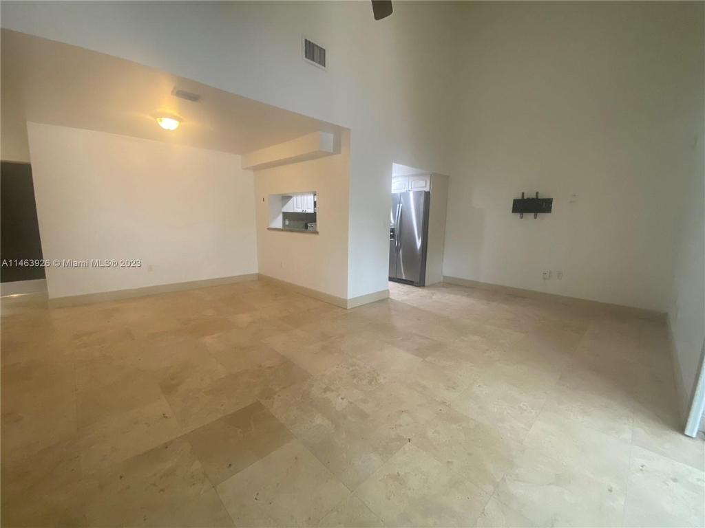 3040 Shipping Ave - Photo 7