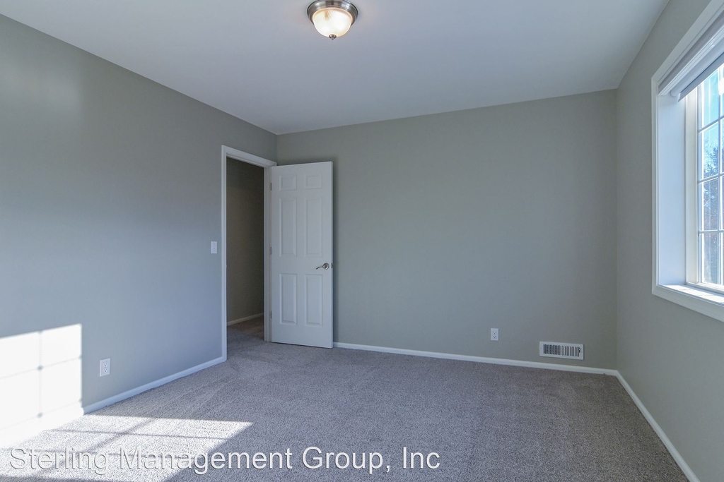 3394 Hampton - Photo 14