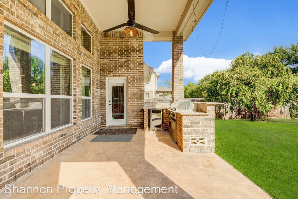 14 Beebrush Place - Photo 28