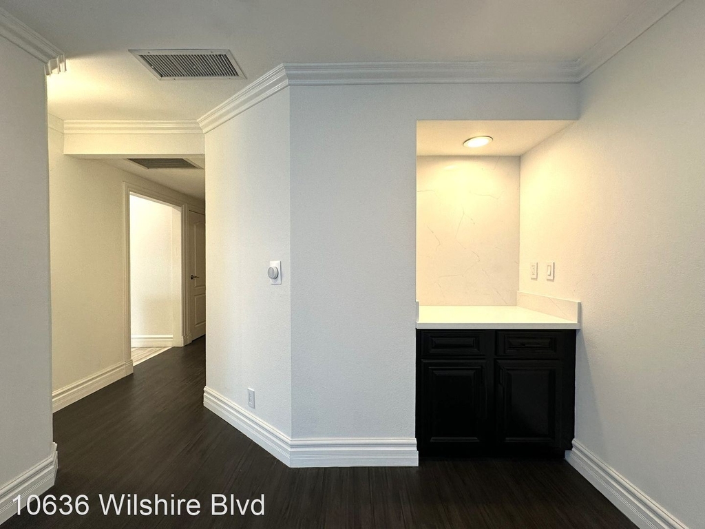 10636 Wilshire Blvd - Photo 14