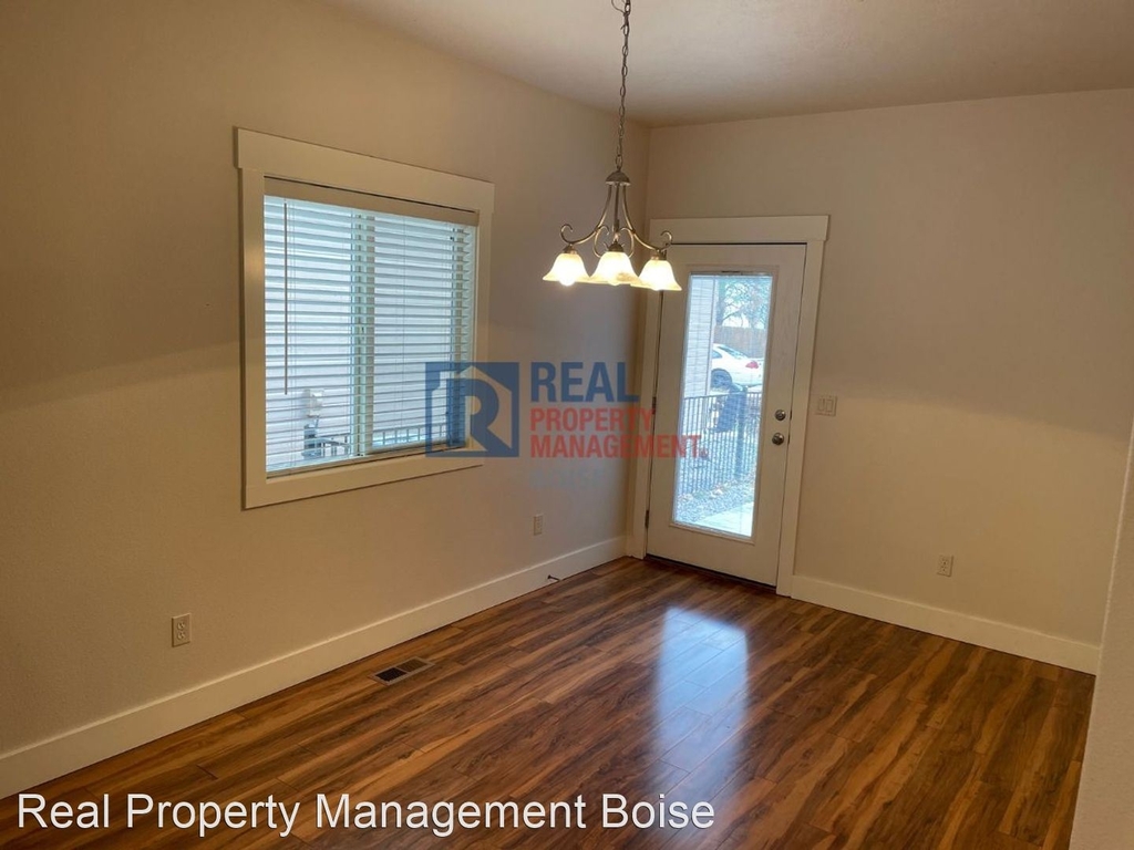 10881 W Wasdale Dr - Photo 3