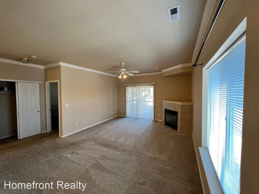 3080 Mandalay Grove Unit #5 - Photo 11