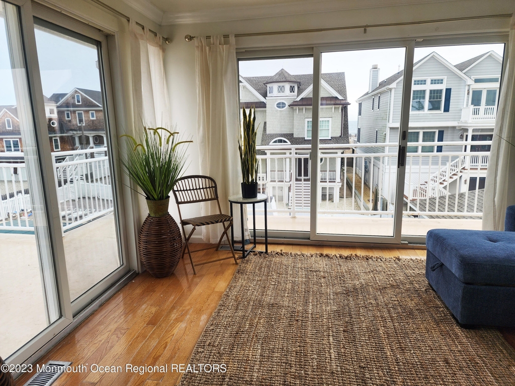 1322 Ocean Avenue - Photo 42