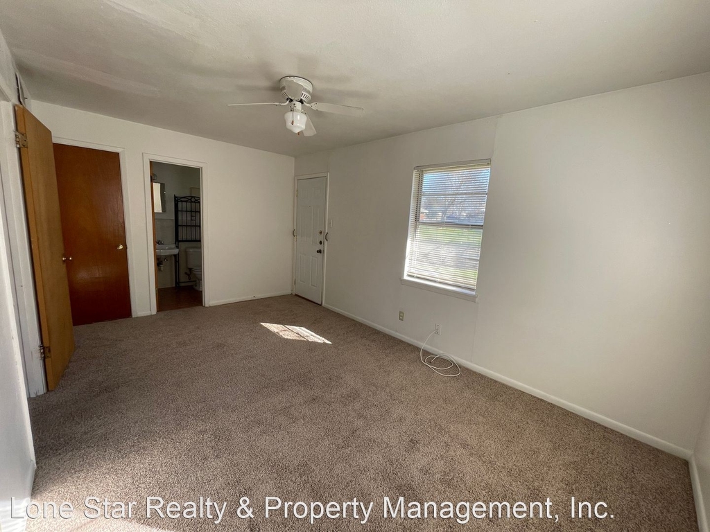 1508 N W S Young Dr - Photo 12