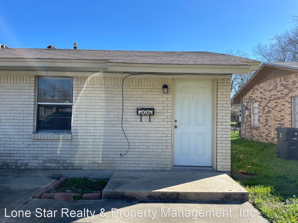 1508 N W S Young Dr - Photo 1