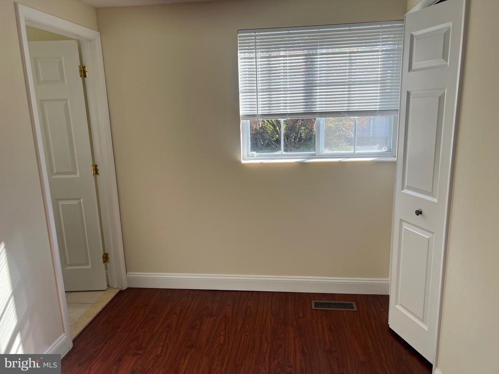 8113 Brucar Ct - Photo 35