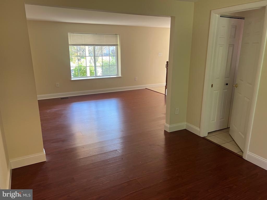 8113 Brucar Ct - Photo 27