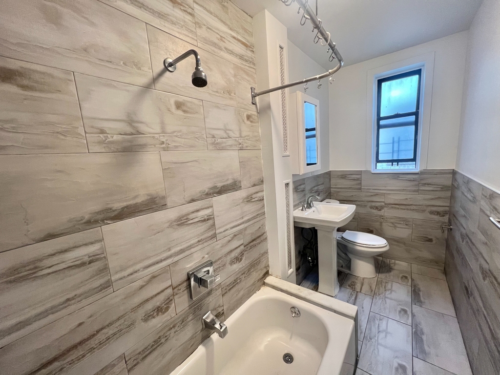 600 West 142nd Street - Photo 2