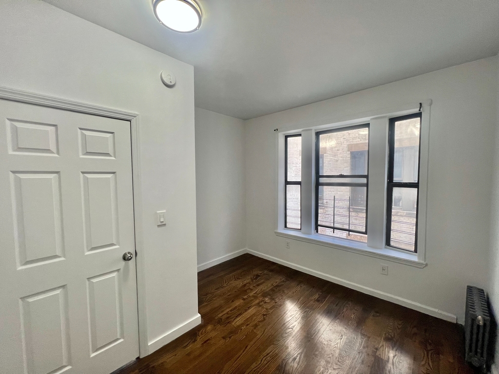 600 West 142nd Street - Photo 9