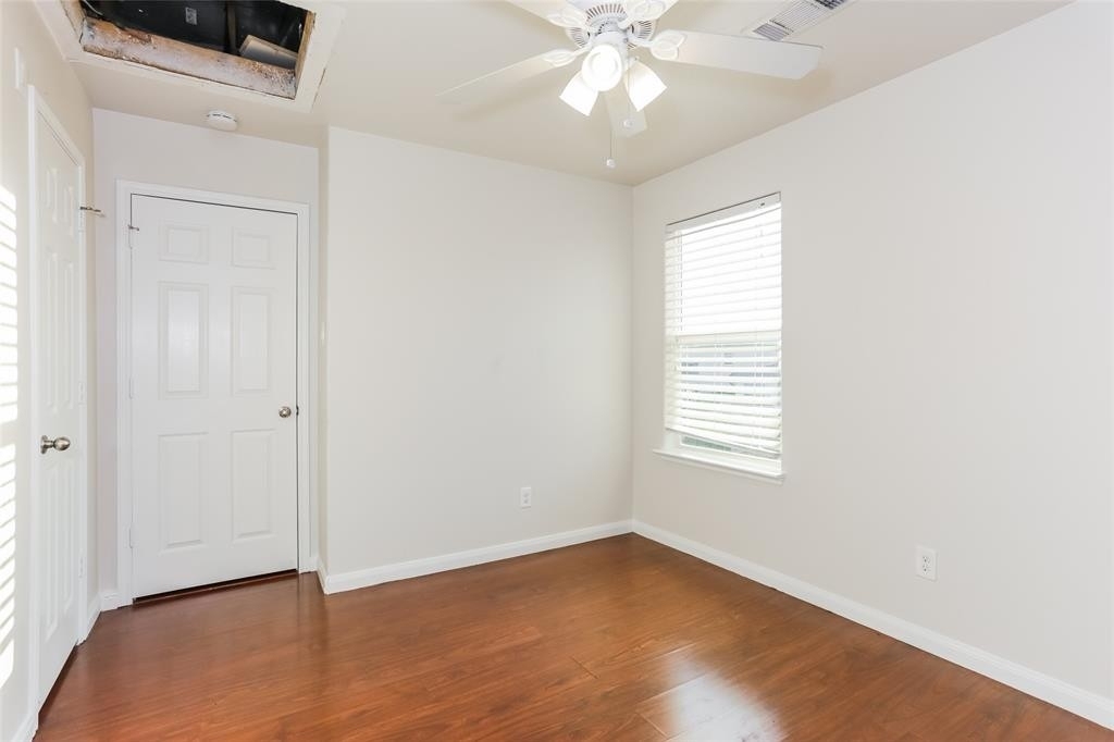 10008 Iron Ridge Drive - Photo 10