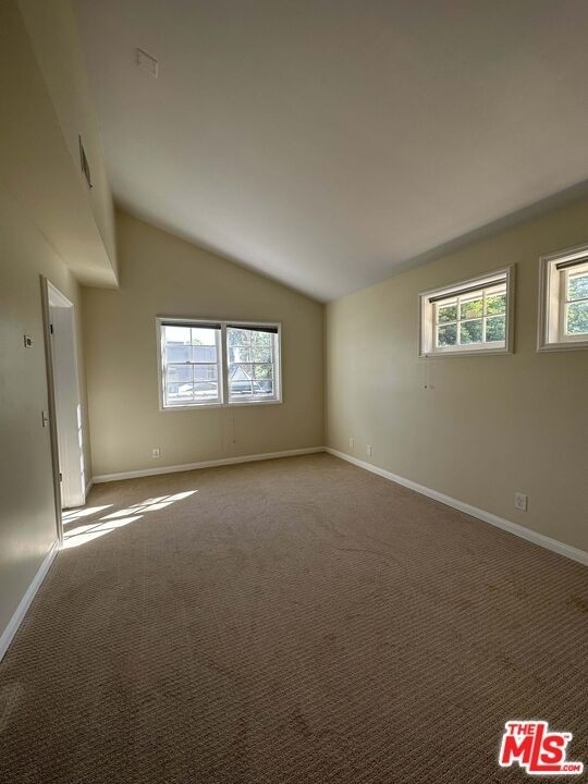 8713 Dorrington Ave - Photo 24