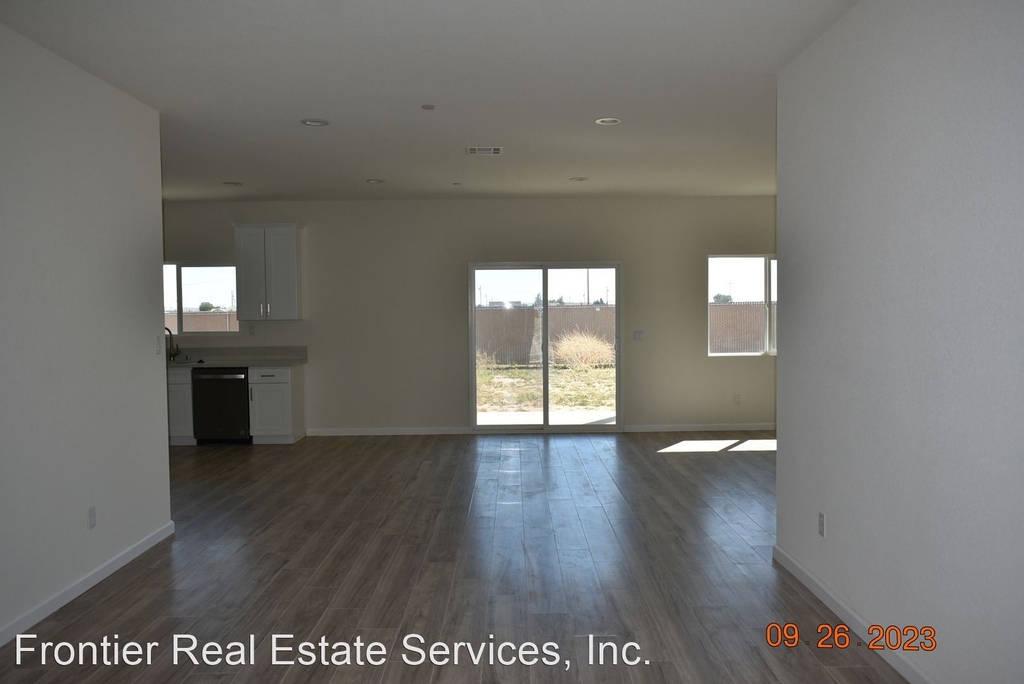 7820 Bay Avenue - Photo 1